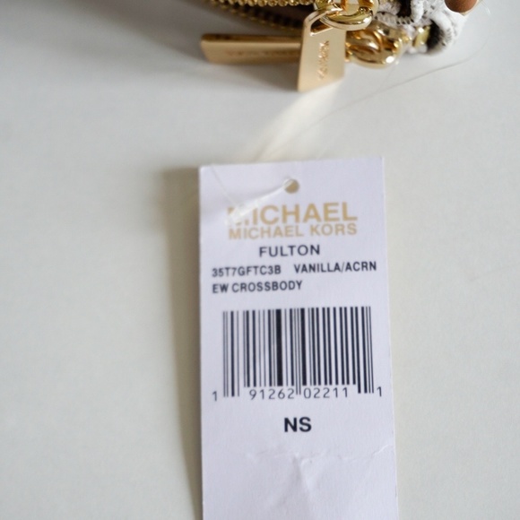 Michael Kors Vanilla/Acorn Signature PVC Crossbody - Picture 8 of 8